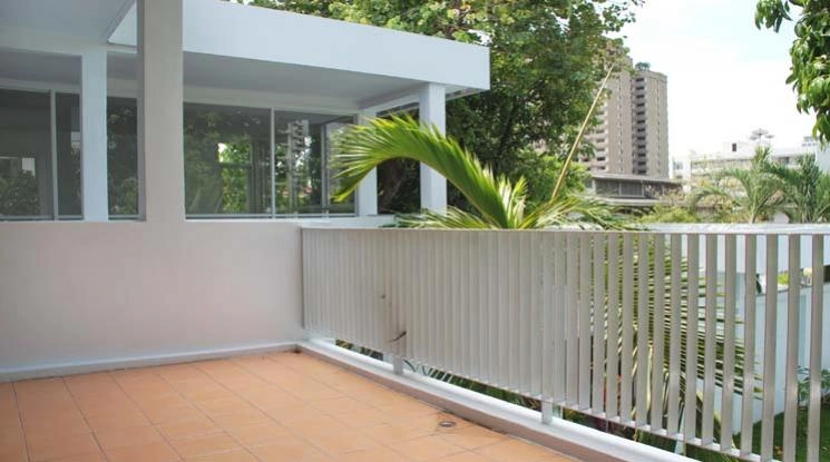 8  4 br House for rent and sale in Sukhumvit ,Bangkok BTS Thong Lo 90304