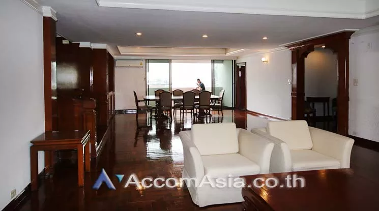  3 Bedrooms  Apartment For Rent in Sukhumvit, Bangkok  near BTS Asok - MRT Sukhumvit (1419241)
