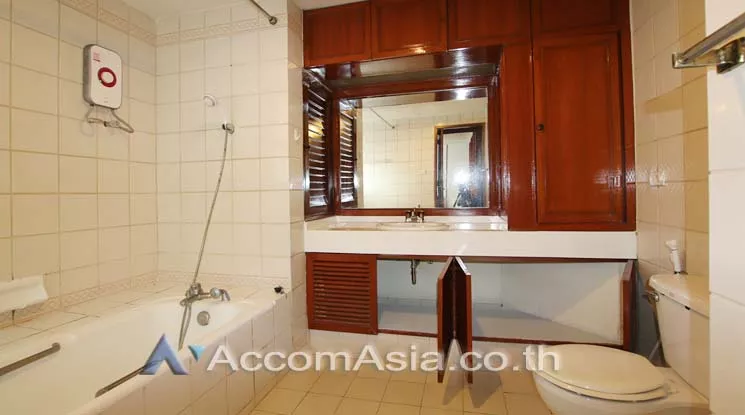 8  3 br Apartment For Rent in Sukhumvit ,Bangkok BTS Asok - MRT Sukhumvit at Convenience for your family 1419241