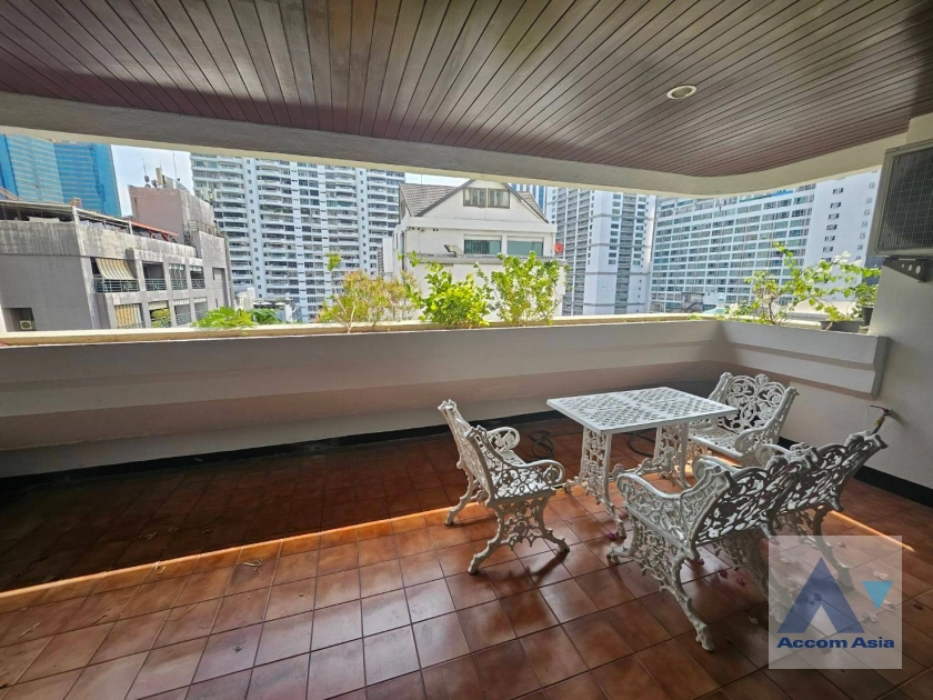  1  3 br Apartment For Rent in Sukhumvit ,Bangkok BTS Asok - MRT Sukhumvit at Convenience for your family 1419241