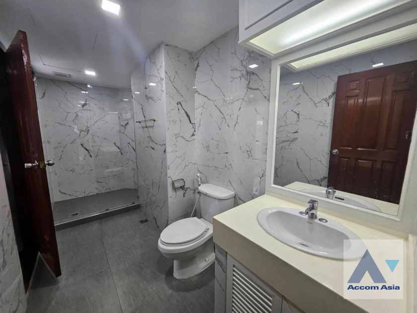 14  3 br Apartment For Rent in Sukhumvit ,Bangkok BTS Asok - MRT Sukhumvit at Convenience for your family 1419241