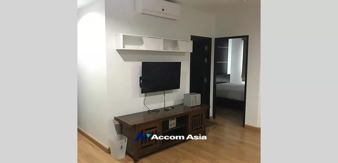  1 Bedroom  Condominium For Sale in Sukhumvit, Bangkok  near BTS Ekkamai (1519250)