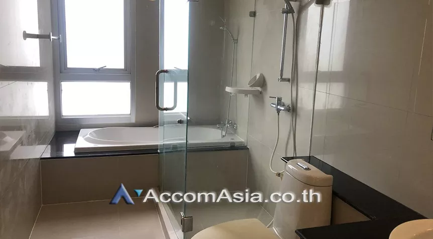 5  2 br Condominium For Rent in Sukhumvit ,Bangkok BTS Ekkamai at Nusasiri Grand Condo 1519278