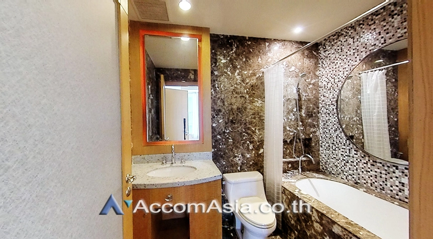 13  4 br Condominium For Rent in Ploenchit ,Bangkok BTS Ratchadamri at Baan Ratchadamri 1519293