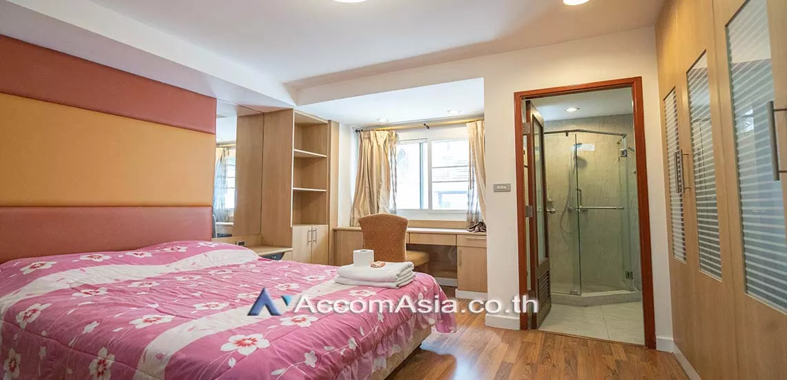5  3 br Apartment For Rent in Sukhumvit ,Bangkok BTS Nana at Quiet and Peaceful  1419305