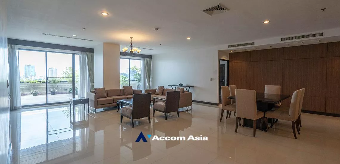 4  4 br Apartment For Rent in Sukhumvit ,Bangkok BTS Ekkamai at Comfort living and well service 1419351