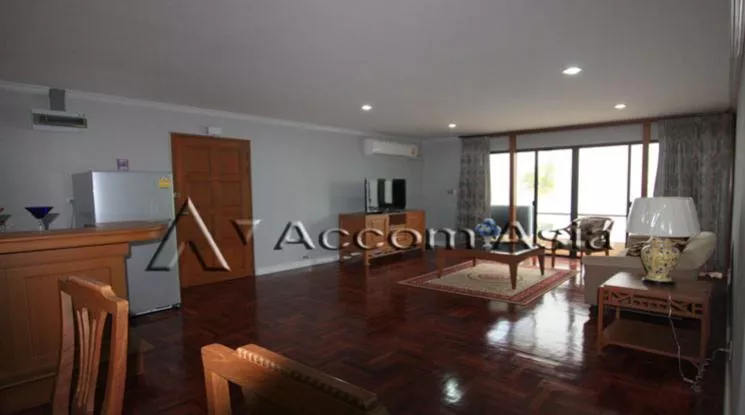  Charming Homely Style Apartment  2 Bedroom for Rent BTS Ari in Phaholyothin Bangkok