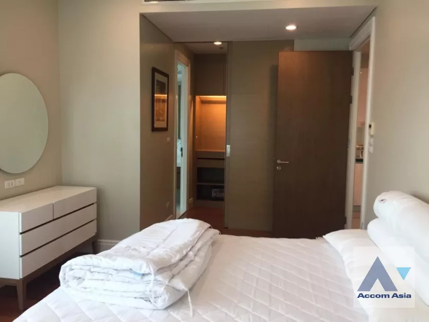  1 Bedroom  Condominium For Rent & Sale in Sukhumvit, Bangkok  near BTS Phrom Phong (1519429)