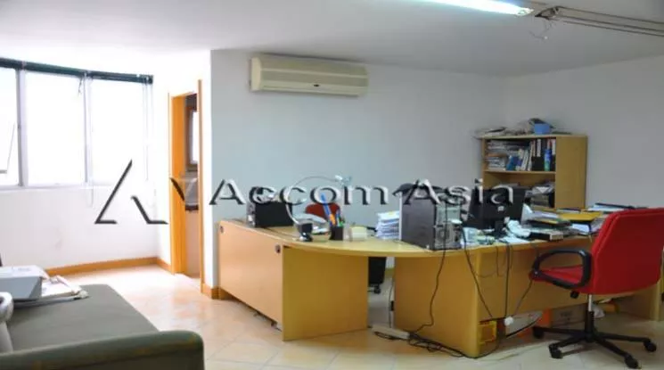 4  3 br Office Space For Rent in Phaholyothin ,Bangkok BTS Ari at Thirapol Building 1519467