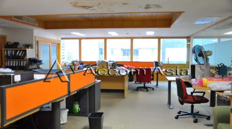 5  3 br Office Space For Rent in Phaholyothin ,Bangkok BTS Ari at Thirapol Building 1519467
