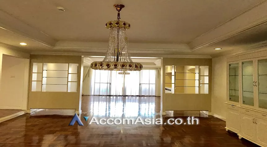 unitGarden, Huge Terrace, Big Balcony, Penthouse, Pet friendly |  4 Bedrooms  Apartment For Rent in Sukhumvit, Bangkok  near BTS Thong Lo (1419468)