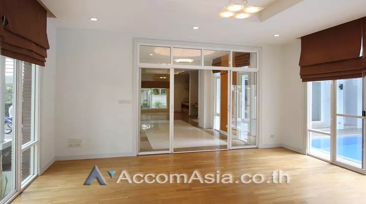  1  4 br House For Rent in Sukhumvit ,Bangkok BTS Thong Lo at Privacy and Peaceful 60039