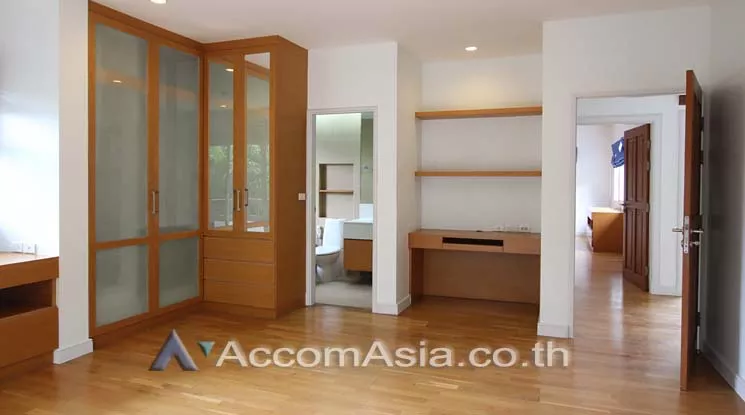 13  4 br House For Rent in Sukhumvit ,Bangkok BTS Thong Lo at Privacy and Peaceful 60039
