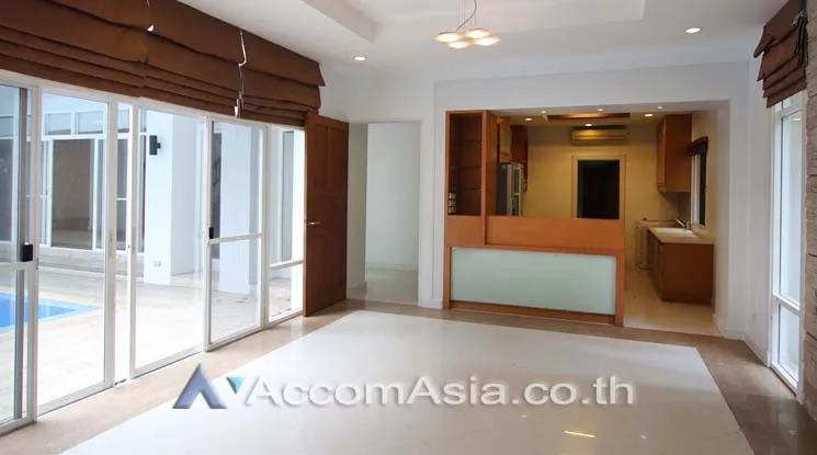 8  4 br House For Rent in Sukhumvit ,Bangkok BTS Thong Lo at Privacy and Peaceful 60039
