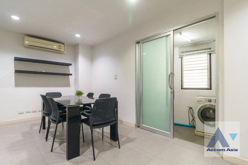 Home Office, Pet friendly house for rent in Sukhumvit, Bangkok Code 2519514