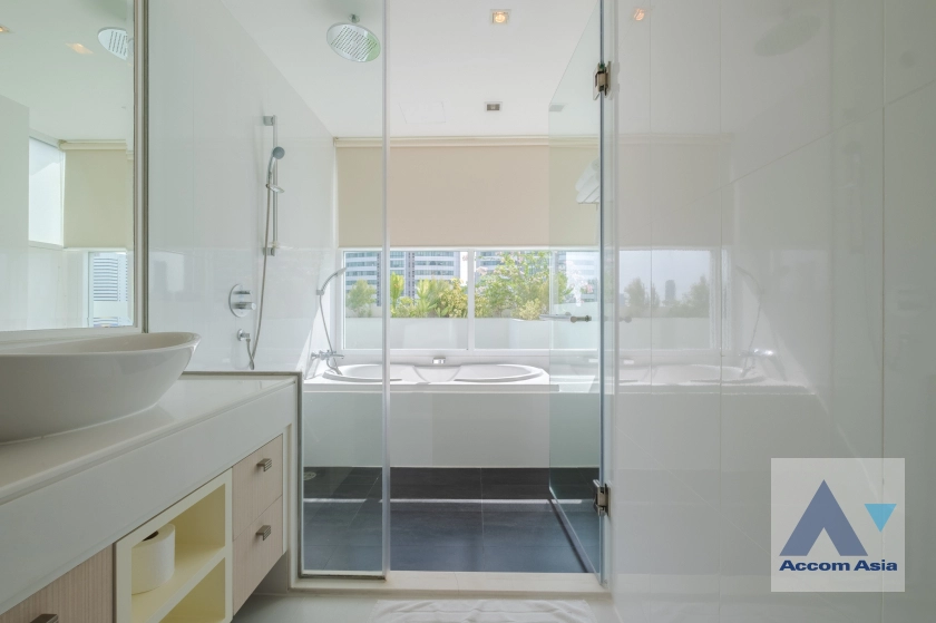 24  3 br Apartment for rent and sale in Sukhumvit ,Bangkok BTS Asok - MRT Sukhumvit at Serviced Apartment with Park view 1419519