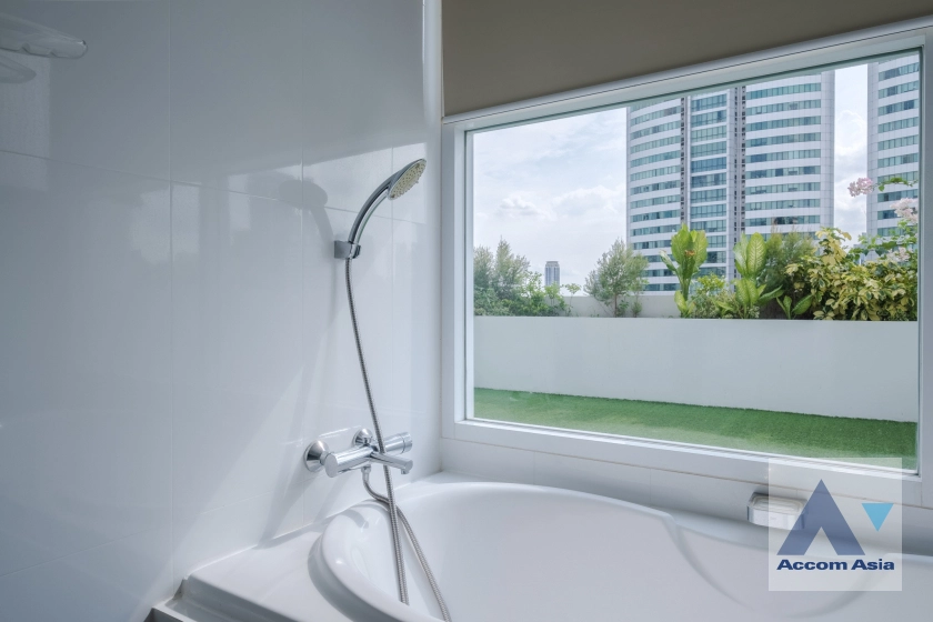 26  3 br Apartment for rent and sale in Sukhumvit ,Bangkok BTS Asok - MRT Sukhumvit at Serviced Apartment with Park view 1419519