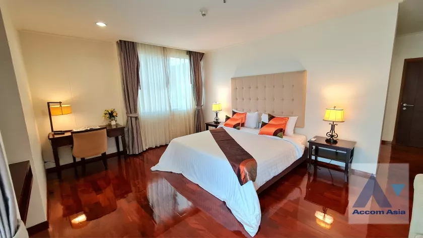12  3 br Apartment For Rent in Sukhumvit ,Bangkok BTS Phrom Phong at Fully Furnished Suites 1519544