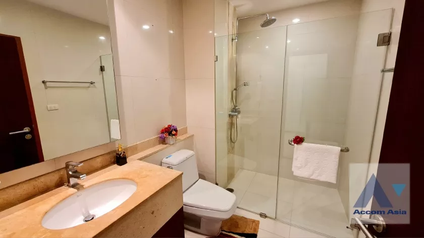 13  3 br Apartment For Rent in Sukhumvit ,Bangkok BTS Phrom Phong at Fully Furnished Suites 1519544