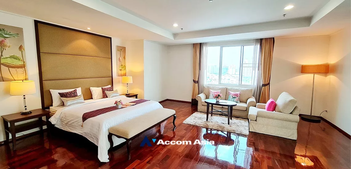 Big Balcony, Pet friendly |  3 Bedrooms  Apartment For Rent in Sukhumvit, Bangkok  near BTS Phrom Phong (1419546)
