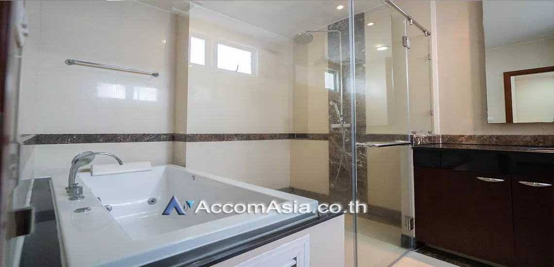 10  3 br Apartment For Rent in Sukhumvit ,Bangkok BTS Phrom Phong at Fully Furnished Suites 1419552