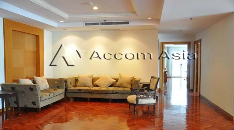 unitBig Balcony, Pet friendly |  3 Bedrooms  Apartment For Rent in Sukhumvit, Bangkok  near BTS Nana (1419588)