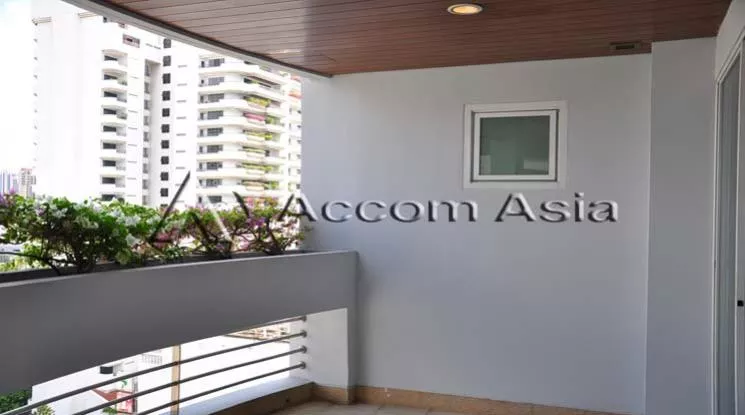 unitBig Balcony, Pet friendly |  3 Bedrooms  Apartment For Rent in Sukhumvit, Bangkok  near BTS Nana (1419589)