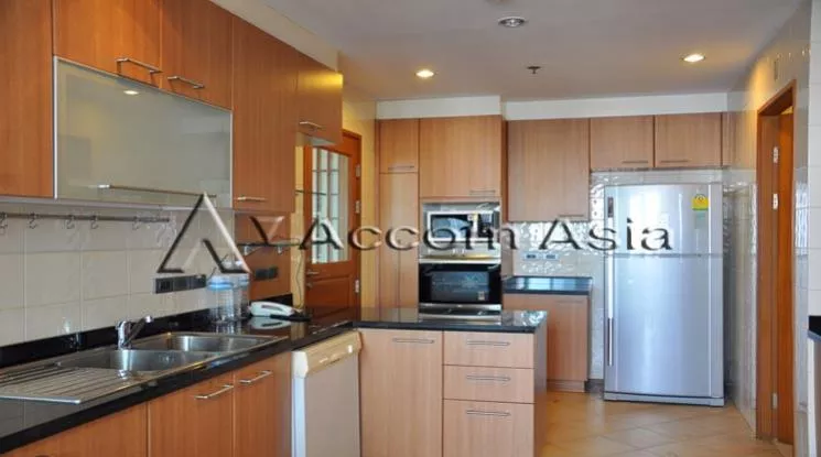 6  3 br Apartment For Rent in Sukhumvit ,Bangkok BTS Nana at Fully Furnished Apartment, Only 2 mins walk to BTS 1419589