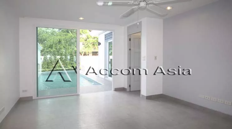 5  4 br House For Rent in Ratchadapisek ,Bangkok MRT Thailand Cultural Center at Well maintain Compound 1819596