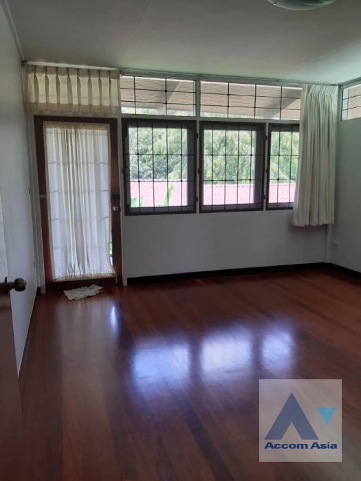 27  4 br House for rent and sale in Sukhumvit ,Bangkok BTS Phra khanong 2319603