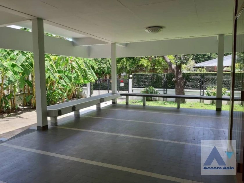 28  4 br House for rent and sale in Sukhumvit ,Bangkok BTS Phra khanong 2319603