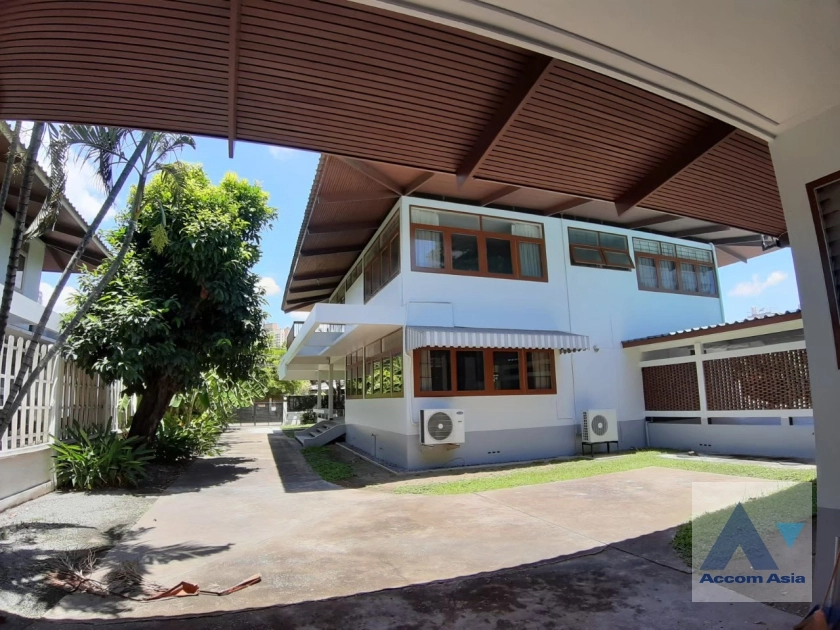 32  4 br House for rent and sale in Sukhumvit ,Bangkok BTS Phra khanong 2319603