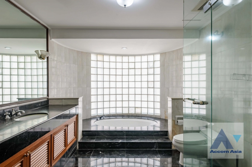 12  3 br Condominium For Rent in Sukhumvit ,Bangkok BTS Phrom Phong at Le Raffine Sukhumvit 24 1519605