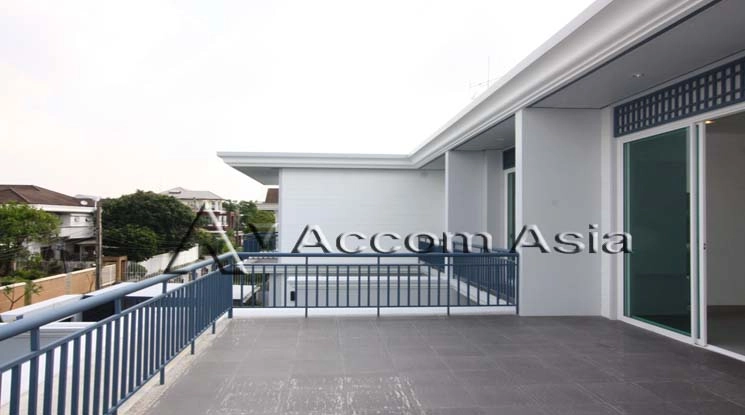 6  3 br House For Rent in Ratchadaphisek ,Bangkok MRT Thailand Cultural Center at Well maintain Compound 1819620