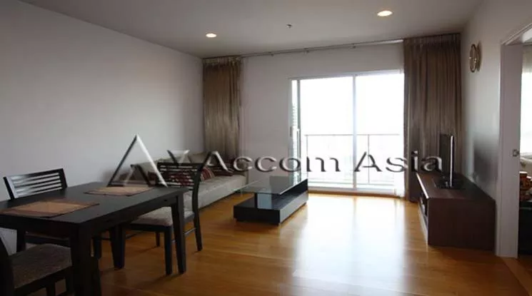  Hive Taksin Condominium  1 Bedroom for Rent BTS Wongwian Yai in Charoennakhon Bangkok