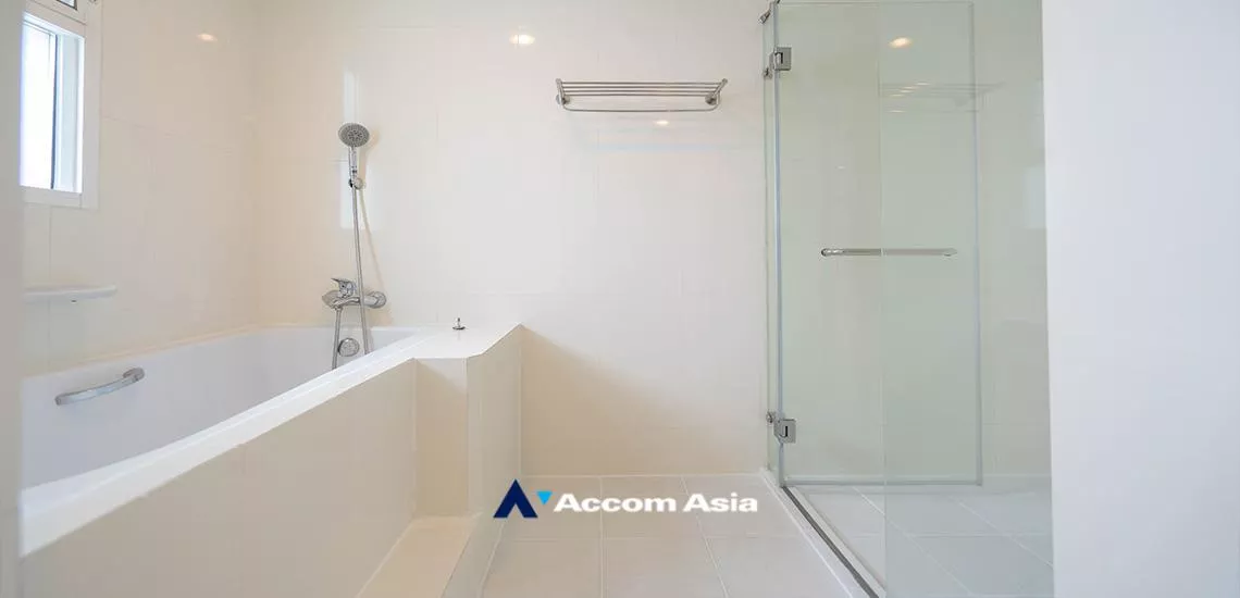 14  3 br Apartment For Rent in Sukhumvit ,Bangkok BTS Phrom Phong at Apartment with Top Facilities, Close to Emshere 1419694