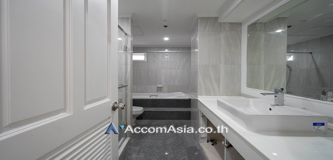 13  4 br Apartment for rent and sale in Sukhumvit ,Bangkok BTS Asok - MRT Sukhumvit at A Classic Style 1519711