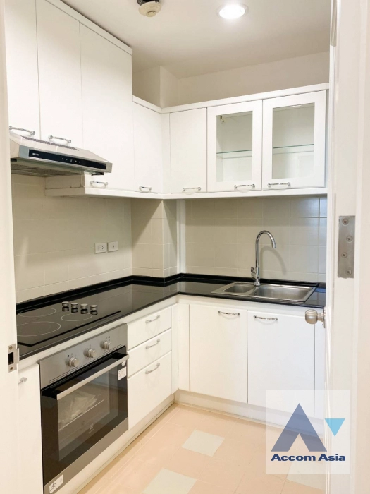 unitPet friendly | Grand Langsuan Condominium