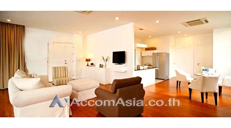 unit 2 Bedrooms  Apartment For Rent in Sukhumvit, Bangkok  near BTS Ekkamai (1419724)