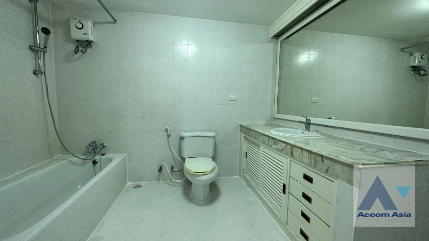 19  3 br Apartment For Rent in Ploenchit ,Bangkok BTS Chitlom at Heart of Langsuan - Privacy 1519736