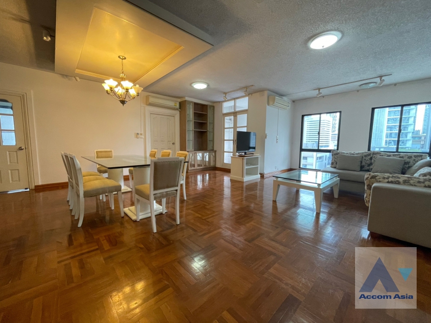 unitPet friendly |  3 Bedrooms  Apartment For Rent in Ploenchit, Bangkok  near BTS Chitlom (1419740)