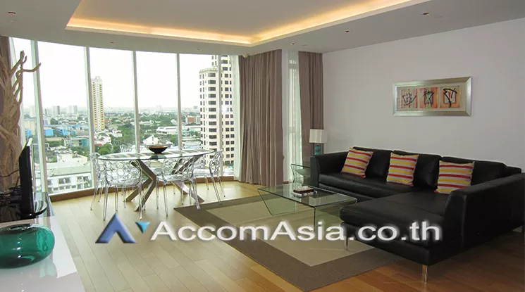  2 Bedrooms  Condominium For Sale in Phaholyothin, Bangkok  near BTS Ari (1519831)