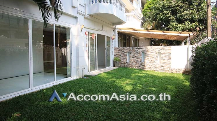  1  4 br Townhouse for rent and sale in Sukhumvit ,Bangkok  at House in garden compound with pool 2519891