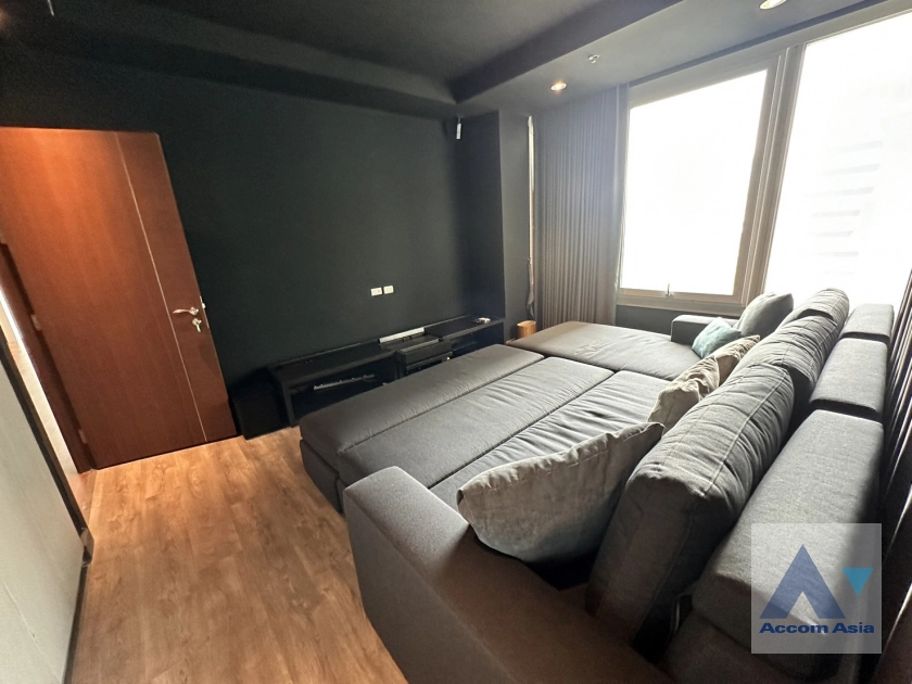 13  4 br Condominium For Rent in Ploenchit ,Bangkok BTS Ratchadamri at Baan Ratchadamri 1519905