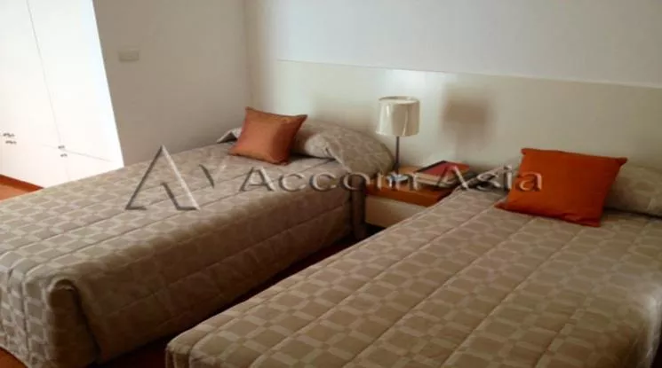 unit 2 Bedrooms  Condominium For Rent in Sathorn, Bangkok  near BRT Thanon Chan (1519926)