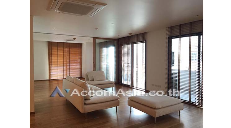 Corner Unit condominium for rent in Sukhumvit, Bangkok Code 1519934