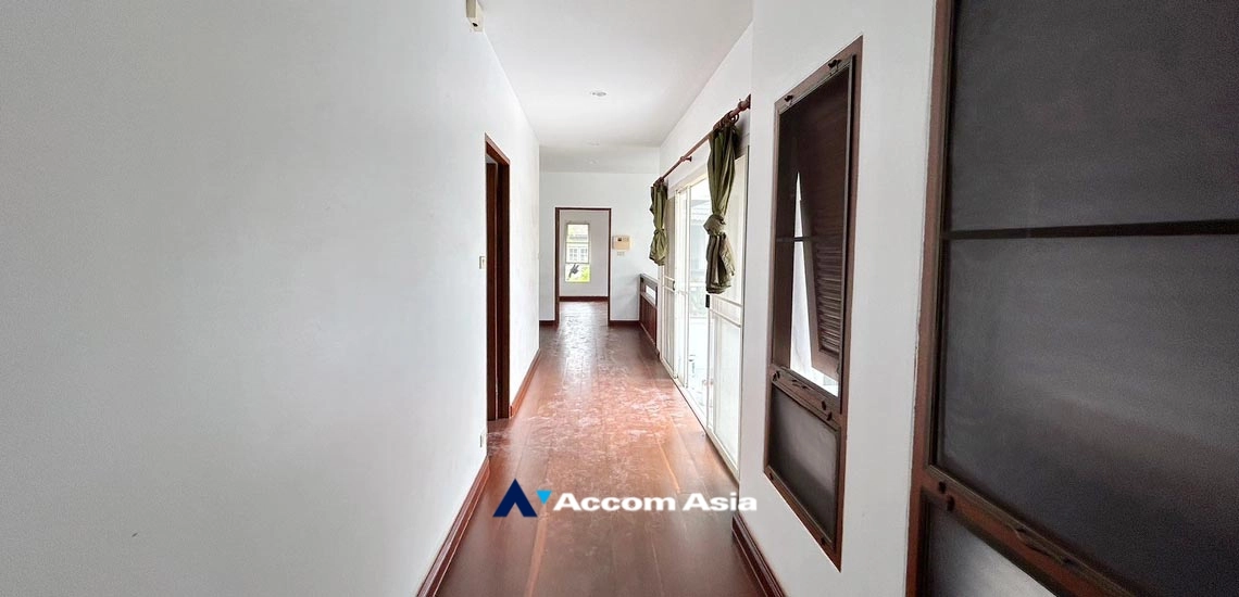 8  4 br House For Rent in Sukhumvit ,Bangkok BTS Ekkamai 1919946