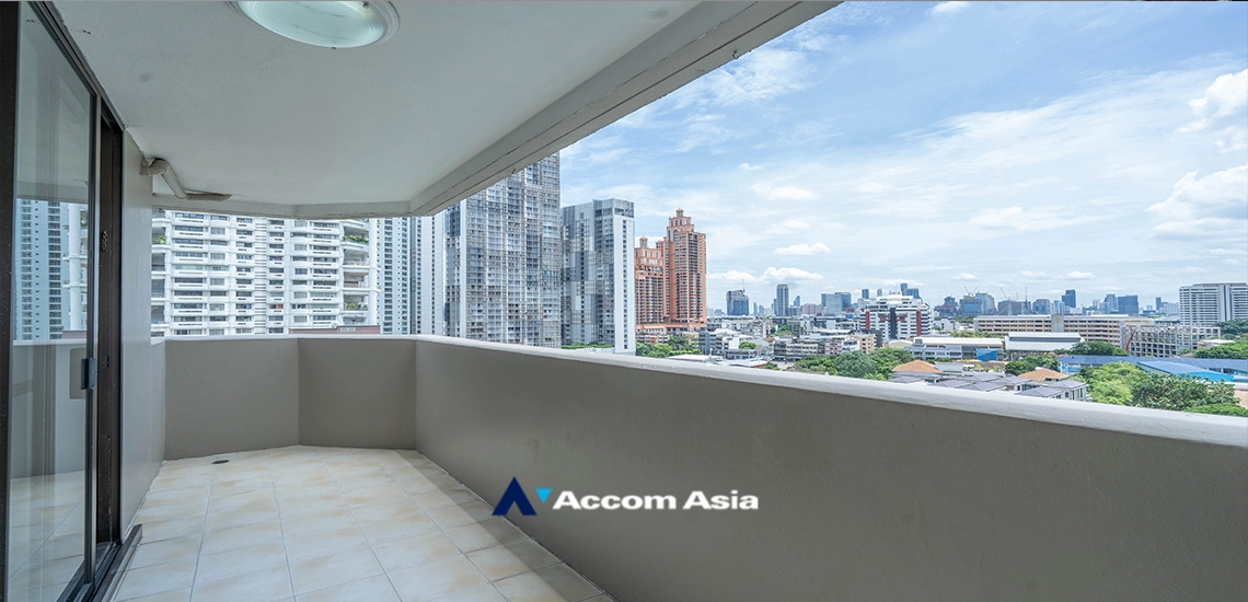 6  4 br Apartment For Rent in Sukhumvit ,Bangkok BTS Phrom Phong at Family Size Desirable 1419970