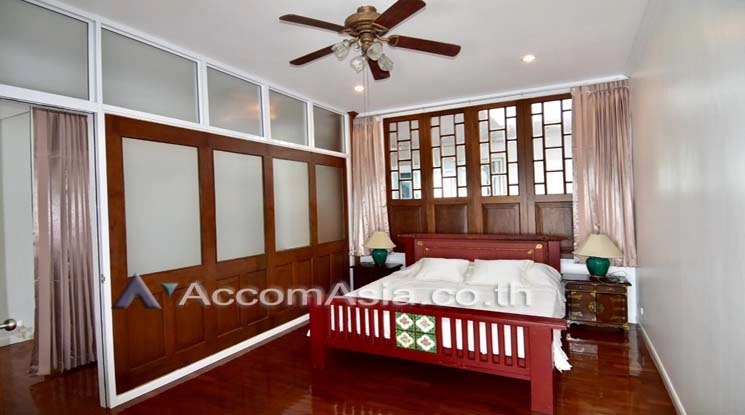6  4 br Townhouse For Rent in Sukhumvit ,Bangkok MRT Phetchaburi at Natural Place 2519984