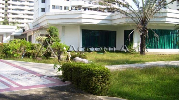  2  House For Rent in Sukhumvit ,Bangkok BTS Phrom Phong 1719996